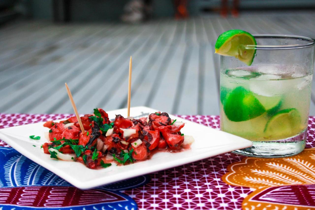 Casa Cantagalo - Guest House & Bar Restaurant Santana Екстер'єр фото